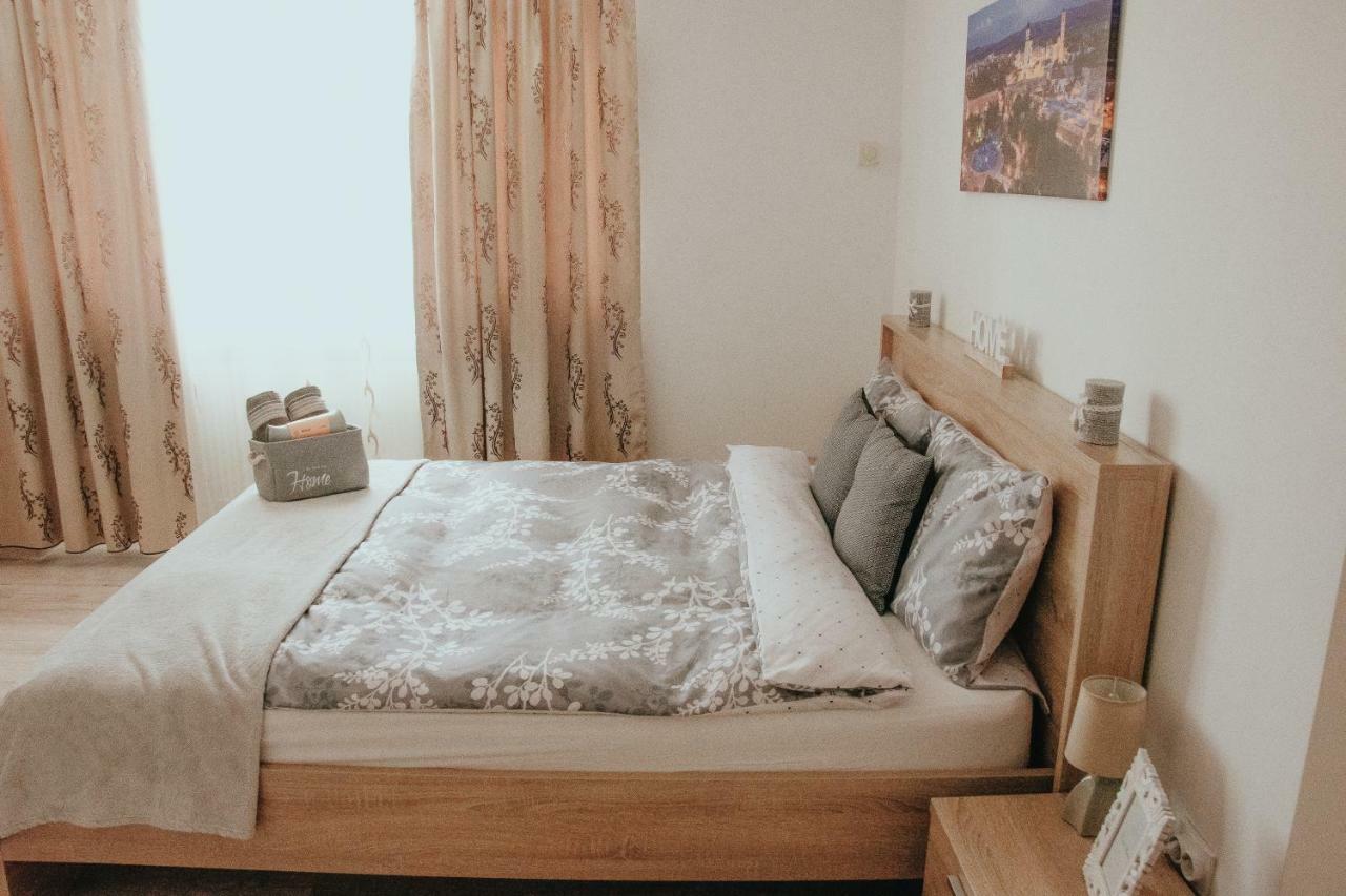 Apartmán Apartament 1 Decembrie Alba Iulia Exteriér fotografie